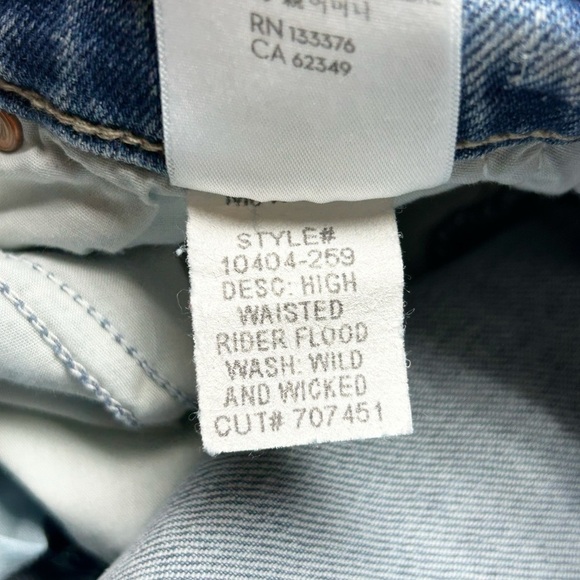 Mother Superior High Waisted Rider Flood Distressed Jeans Wild and Wicked 26 - Picture 5 of 10